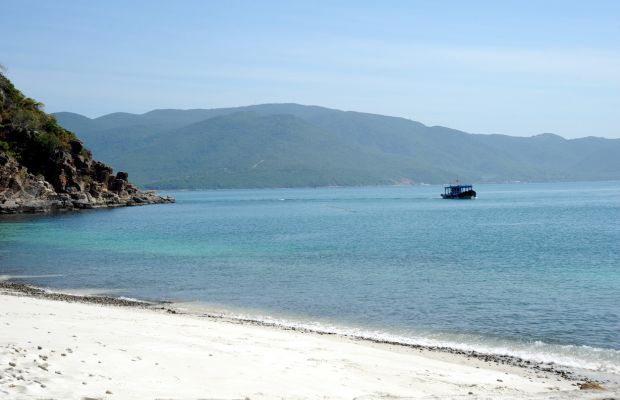 San Beach at Mieu Island